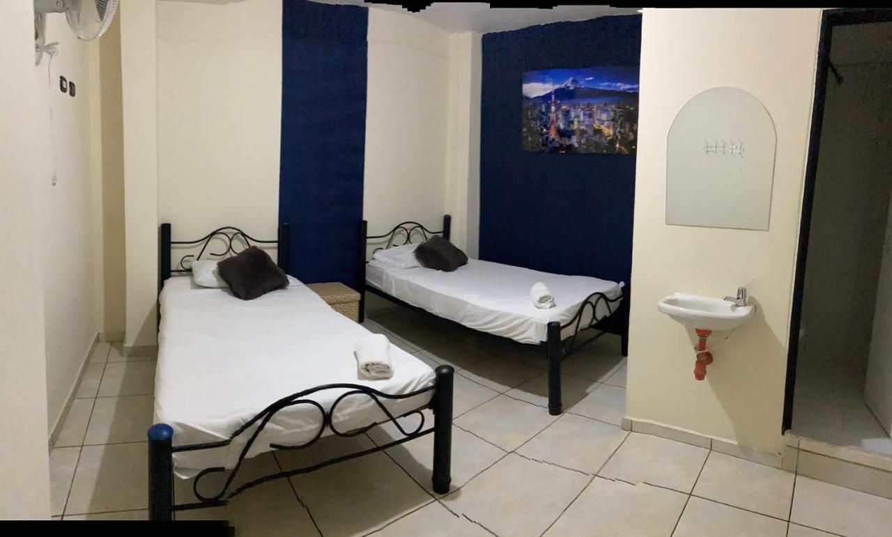 Otono Hostel San Gil Esterno foto