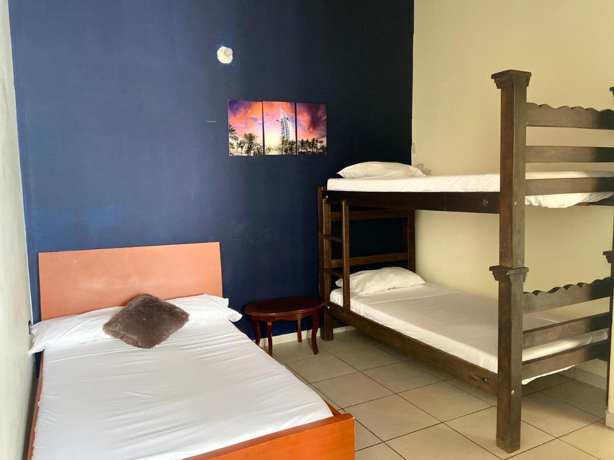 Otono Hostel San Gil Esterno foto