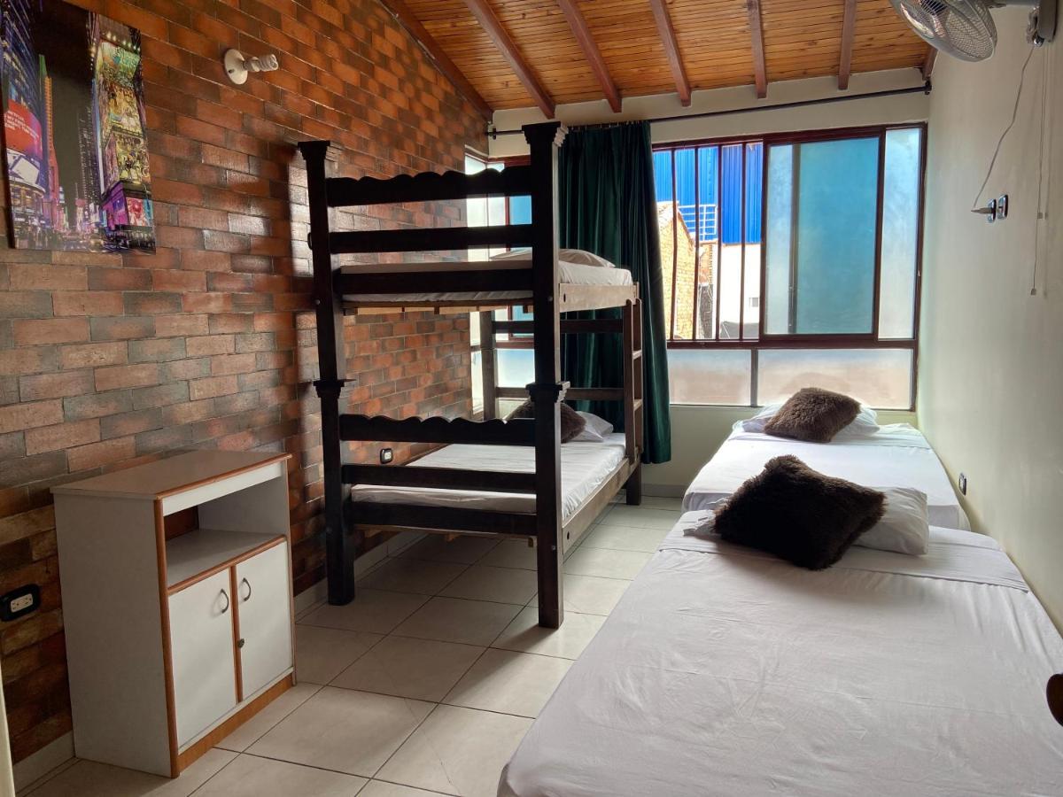 Otono Hostel San Gil Esterno foto