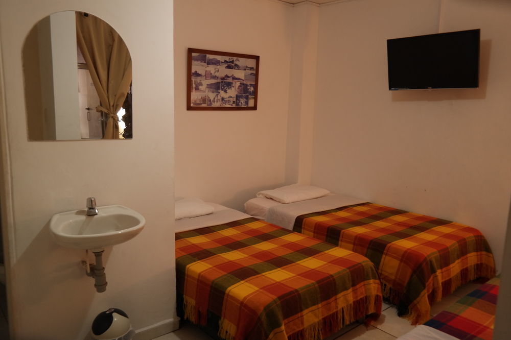 Otono Hostel San Gil Esterno foto
