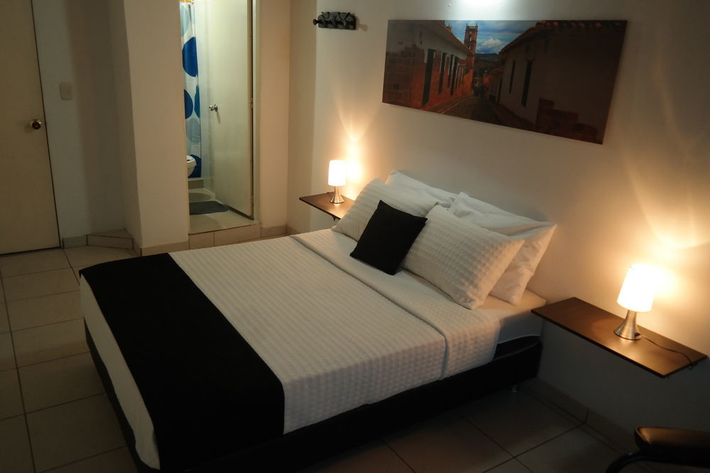 Otono Hostel San Gil Esterno foto